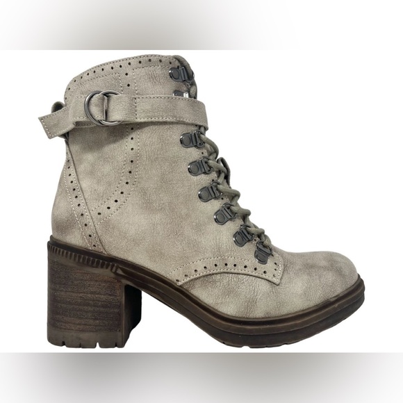 NIB Very G Donatella Vegan Leather Lace Up Moto Boots Booties Cream Grey - Picture 6 of 6